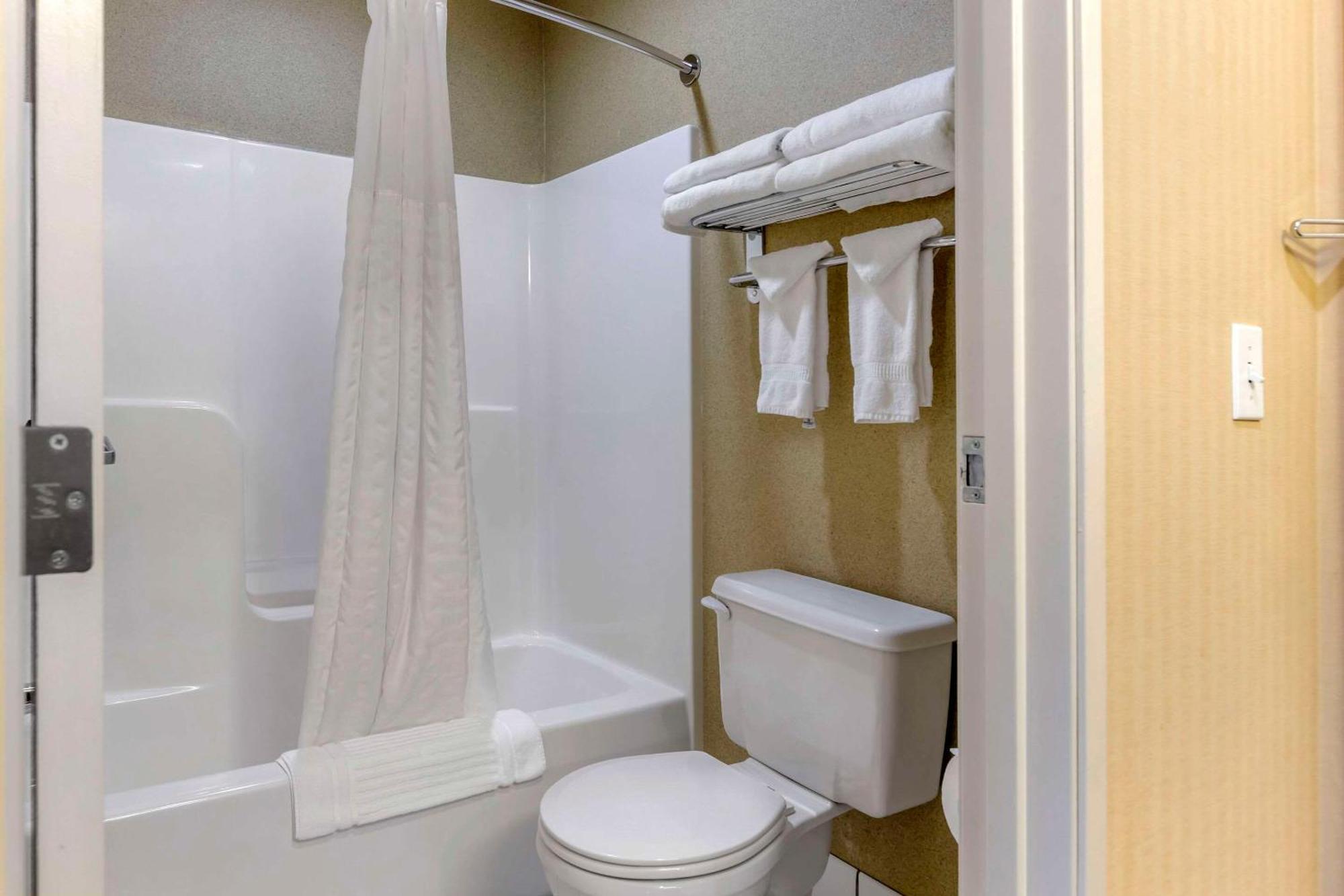 Comfort Inn Traverse City Eksteriør billede